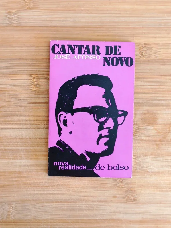 Capa do livro CANTAR DE NOVO