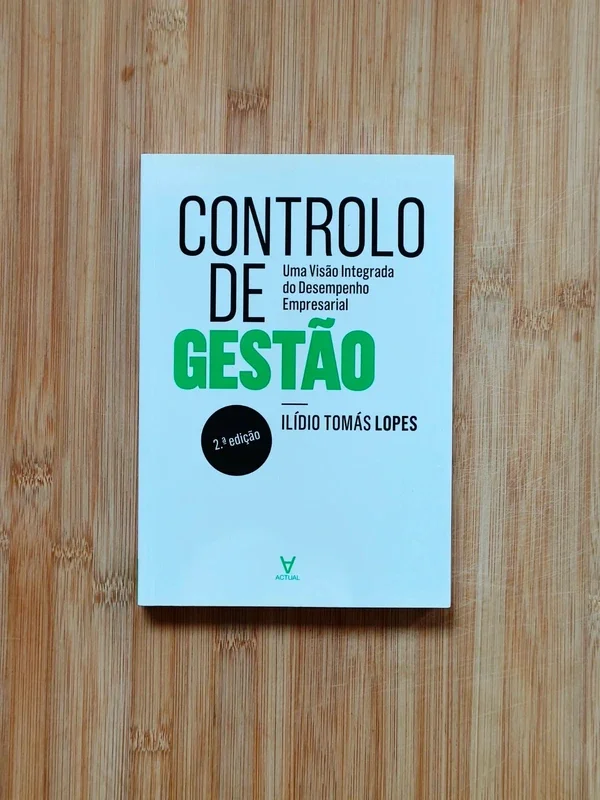 Capa do livro CONTROLO DE GESTÃO