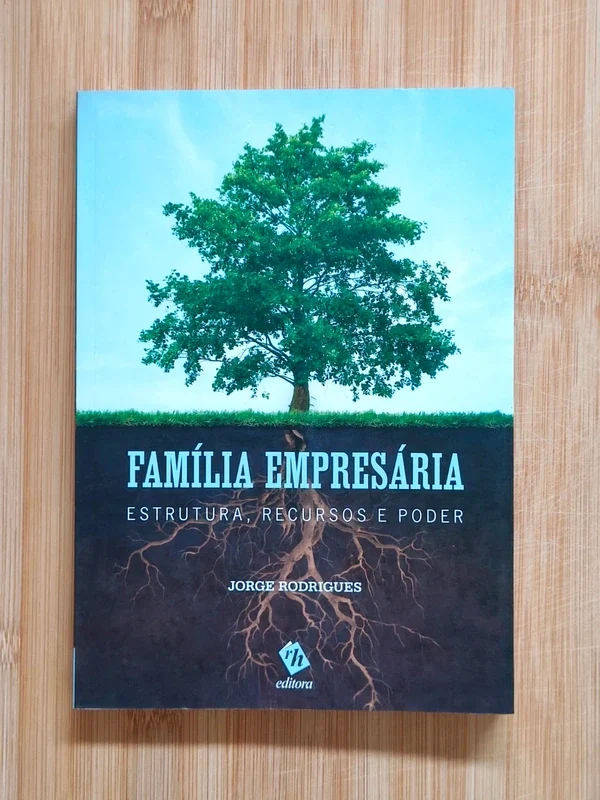 Capa do livro FAMÍLIA EMPRESÁRIA