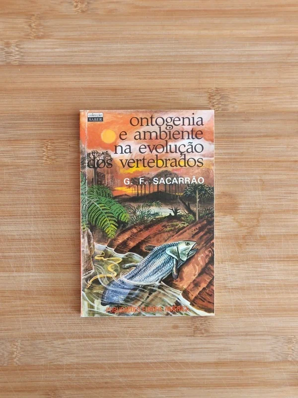 Capa do livro ONTOGENIA E AMBIENTE NA EVOLUÇÃO DOS VERTEBRADOS